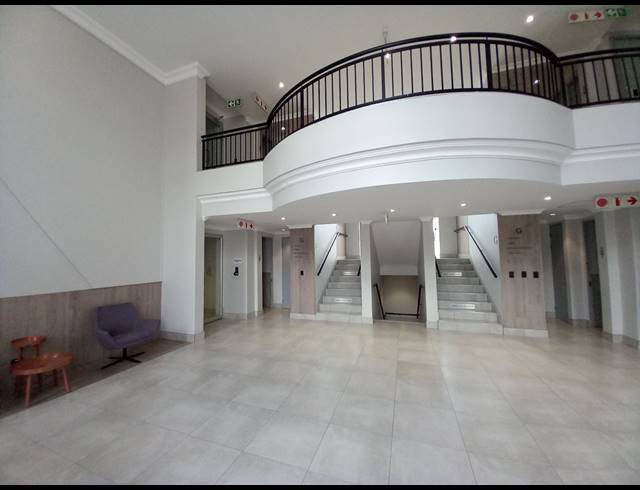 559M² OFFICE TO LET IN BRYANSTON